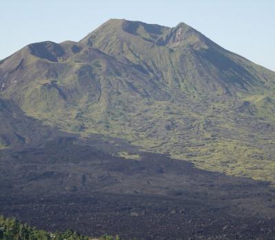 bali faites l'ascension du volcan batur Beauté naturelle enchanteresse des montagnes