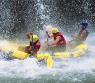 voyage à bali avec activité de la randonnée a sidemen  et rafting-balilabelle