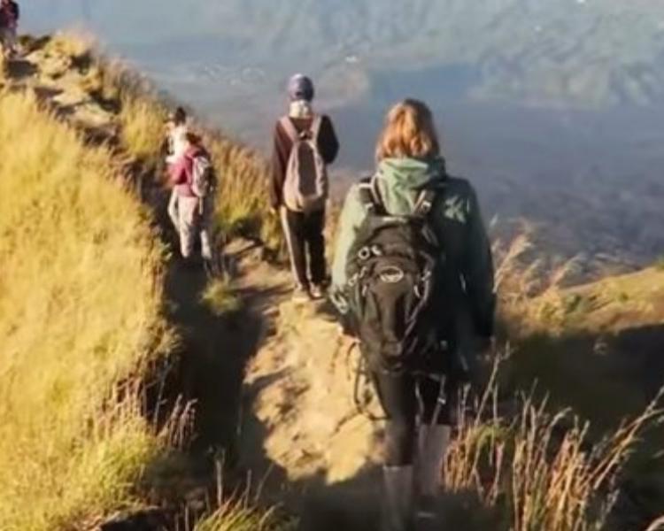 Randonnée au mont Batur ,à bali, nos conseils et votre retour d'experience, balilabelle
