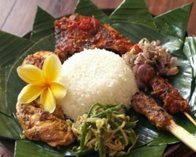 escalade du mont batur, lever de soleil, et cours de cuisine 2021