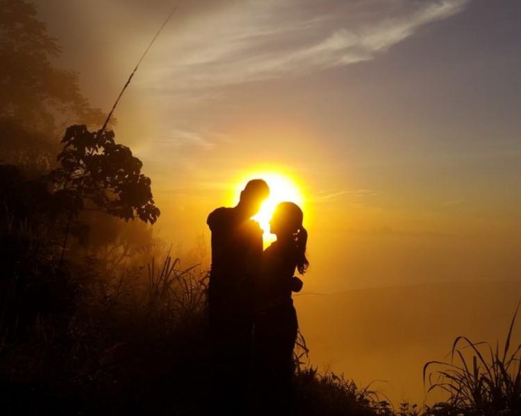 escalade du mont batur comnbanaison rafting a telaga waja2026 aussi le soleil se leve