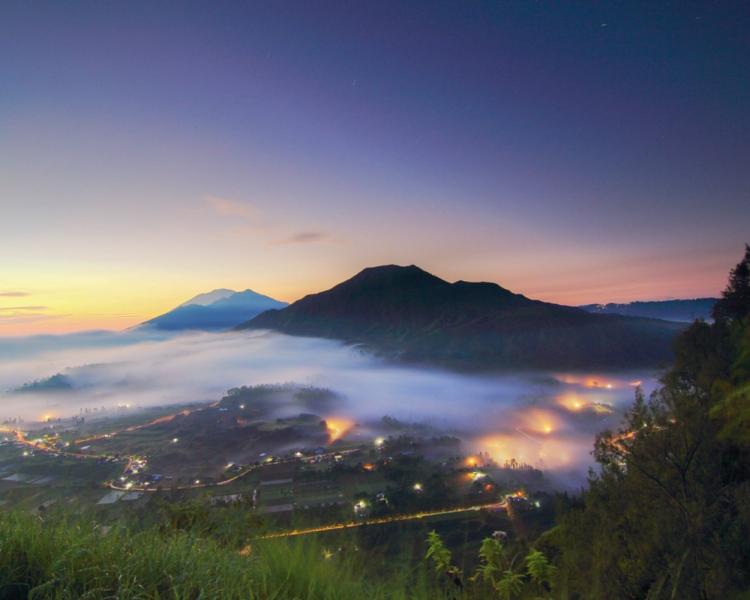 randonnée sur le mont Batur tres etonnant