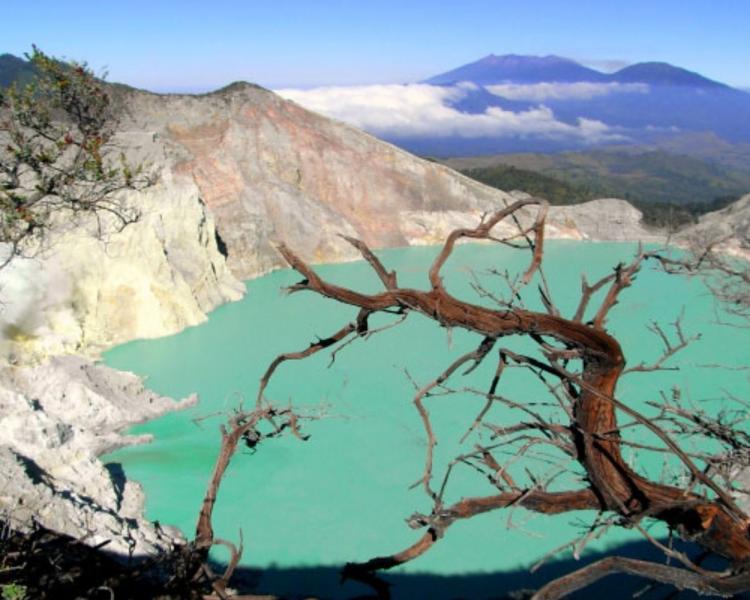 Mont Kawah Ijen Blue Fire Randonnée est un voyage organisé de Bali à Java,balilabelle