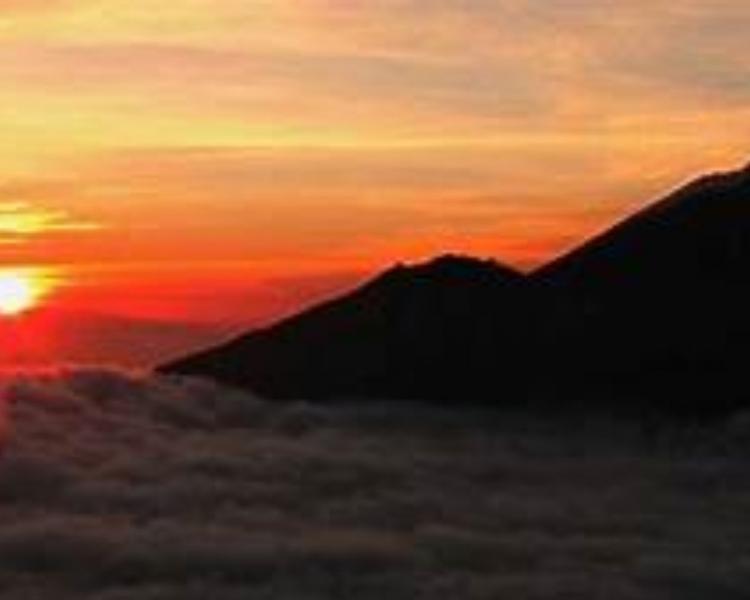 voir le lever du soleil et aussi la beauté du lac Batur,nos conseils faites l'ascension