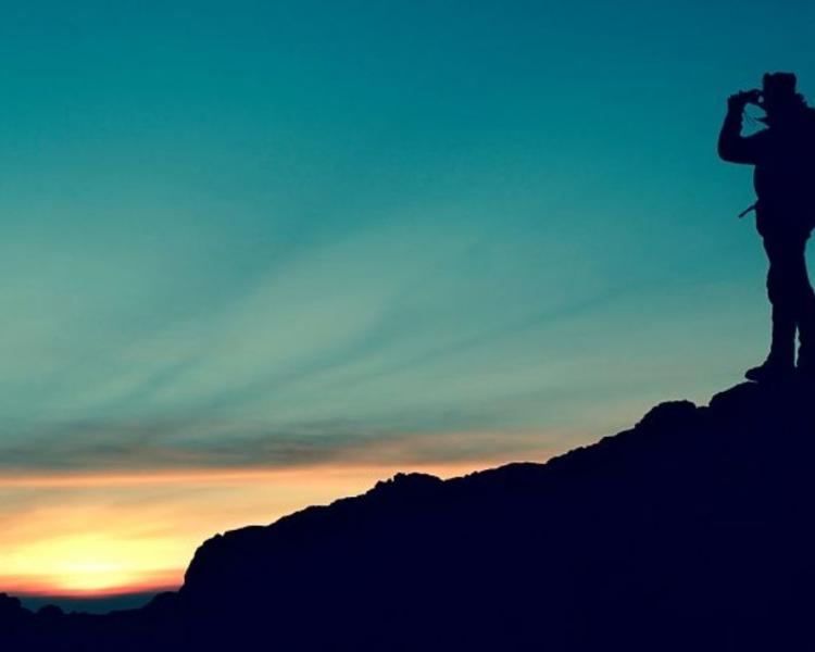 Randonnée à Bali mont batur tres exceptionelle entre la beauté du lac et le lever du soleil ,balilab